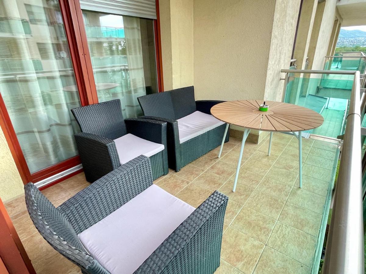 Marina Panorama Apartment & Garage Budapest Bagian luar foto